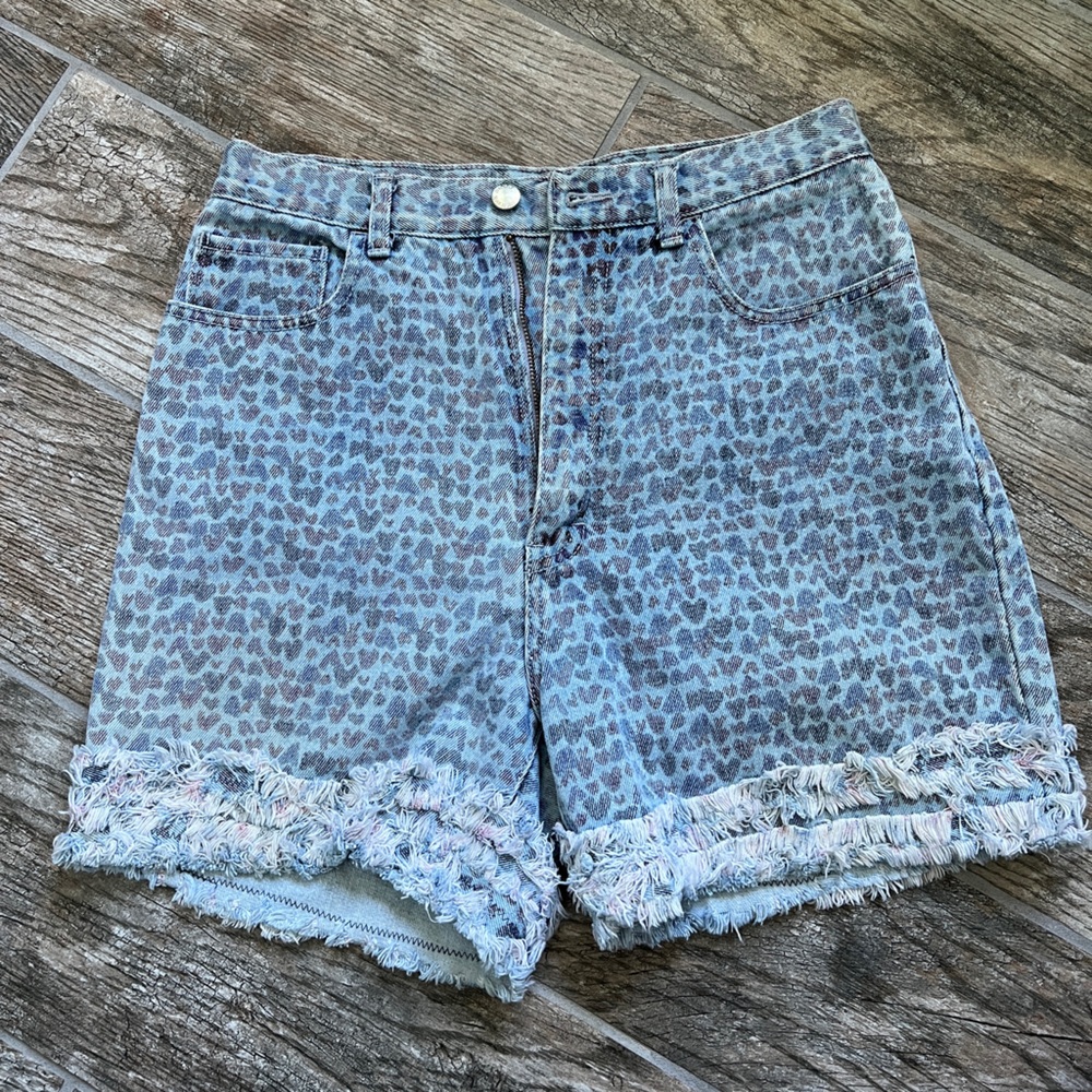 Vintage Sergio Valente Heart Print Shorts, Ruffle Detail Hem, Blue, Size 13/14